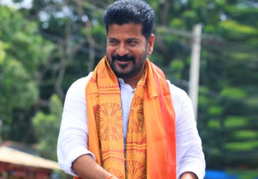 CM Revanth Reddy: సీఎం రేవంత్ సంచలన నిర్ణయం.. ఈ నెల 8 నుంచి పాదయాత్ర