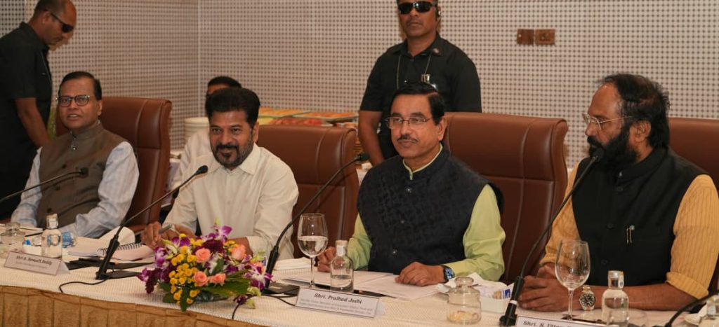 దేశంలో ఎక్కడా లేని విధంగా సన్నబియ్యం పంపిణీ