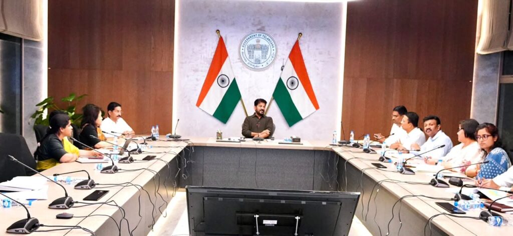 30 రోజుల్లో వరంగల్ సూపర్ స్పెషాలిటీ ఆసుపత్రి పనులు పూర్తి చేయాలి: సీఎం రేవంత్ రెడ్డి